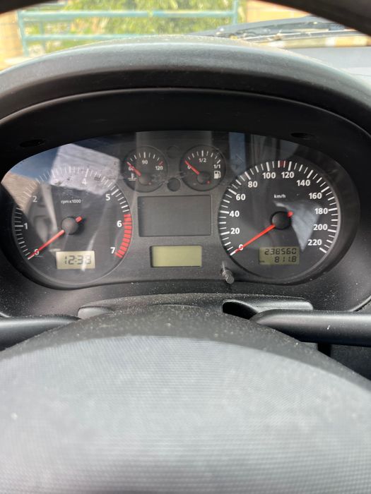 Seat Ibiza 1.0 ano de 2001