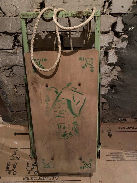 Санки б/у продам недорого!