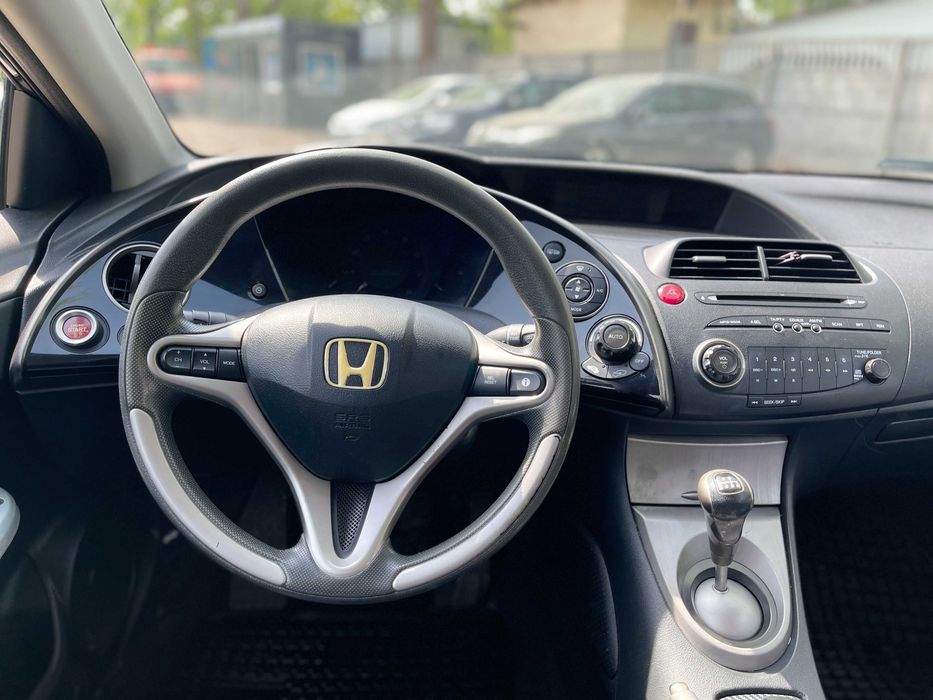 Honda Civic • 2007 • 1.4 benzyna 83KM • UFO •