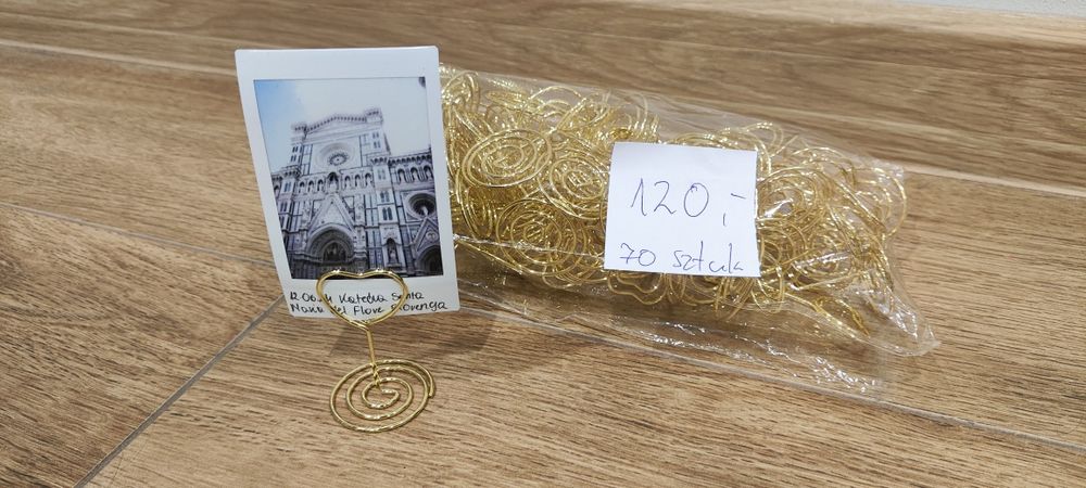 Stojaki na winietki, stoaczki do stołów dla gości, na zdjęcia itd.