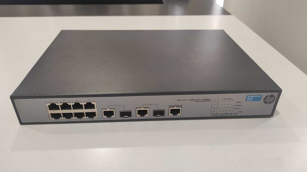 HPE OfficeConnect 1910 8 PoE+ Switch (JG537A) (COMO NOVO)