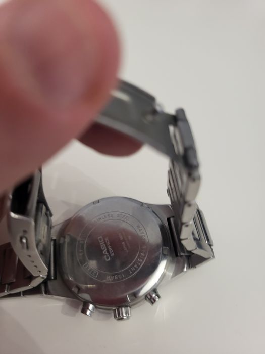 Годинник Casio EF-500