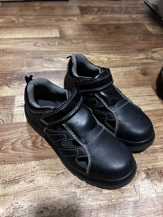 Buty robocze obuwie 41 czarne 26 cm ochrone robocze pracoeniczne