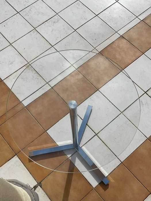 Mesa pequena vidro/ferro inox