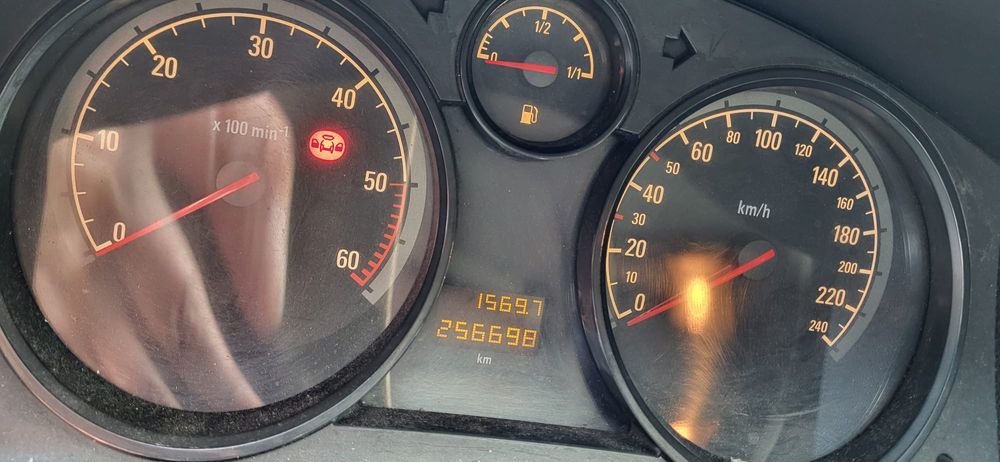 Opel astra 1.7 modelo cosmos. Ano 2004