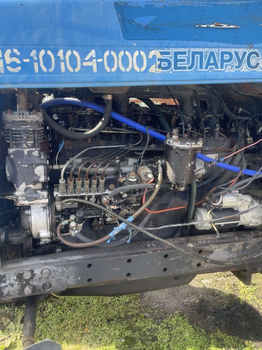 трактор МТЗ 1221.2 на ходу