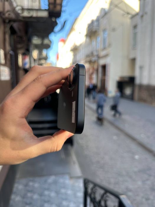 Apple iPhone 16 128gb Black Neverlock 100% акум Open Box 2-7 цикла