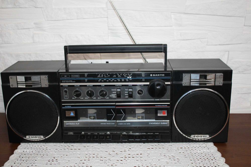 retro rodiomagnetofon SANYO M W170LO sprawne ładnie gra