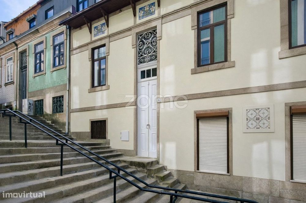 Apartamento T1+1 ao Campo 24 de Agosto, Bonfim, Porto