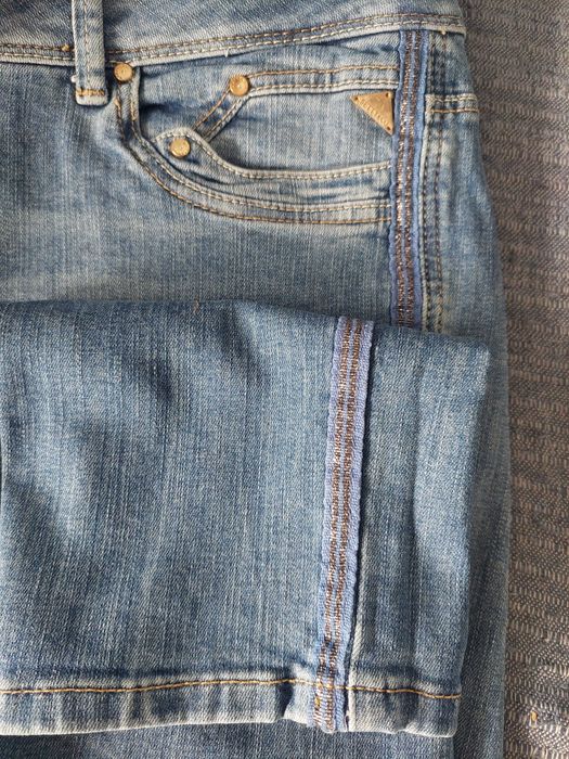 Jeans Betty & Co 44 błyszczące zdobienia