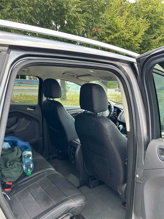 Продам Ford Kuga