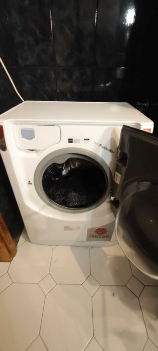 Pralka Hotpoint-Ariston AQS73D