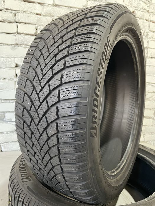 Зимові шини BRIDGESTONE 215/50 R18 резина Р18