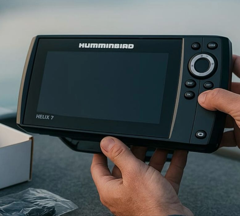 Экран Humminbird HELIX 7