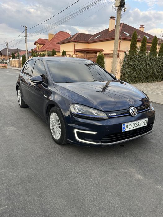 E-Golf 2015 Volkswagen 24kw електричка без вкладень