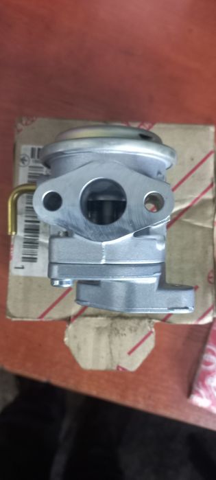 2572050011 Toyota клапан продувки катализатора