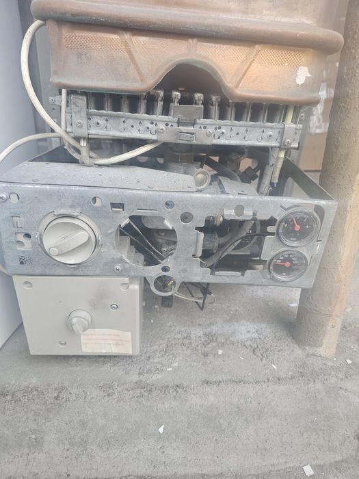 Котел газовий Bosch ZW 20 KD23. На донора або під відновлення