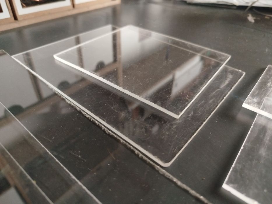 Plexi twarda 3 mm 7 kawałków