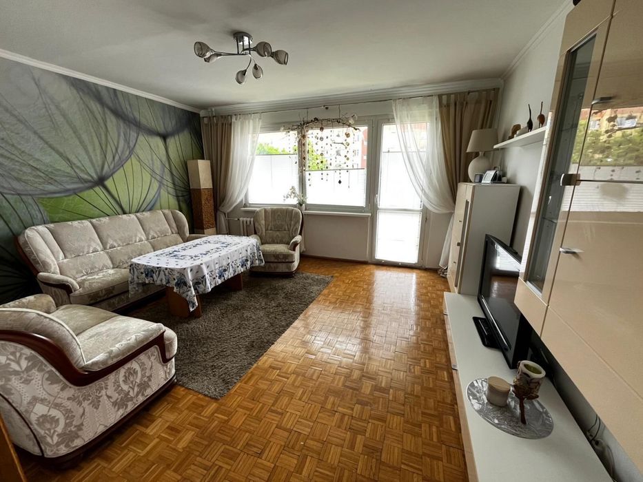 Mieszkanie 62 m Os. Młodych 3 pokoje duży przedpokój łazienka WC balkon piwnica