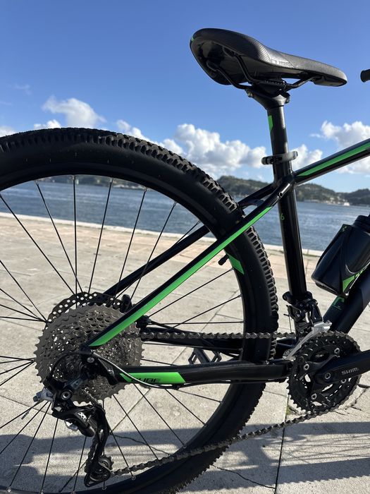 Bicicleta Cube e Quer como novas