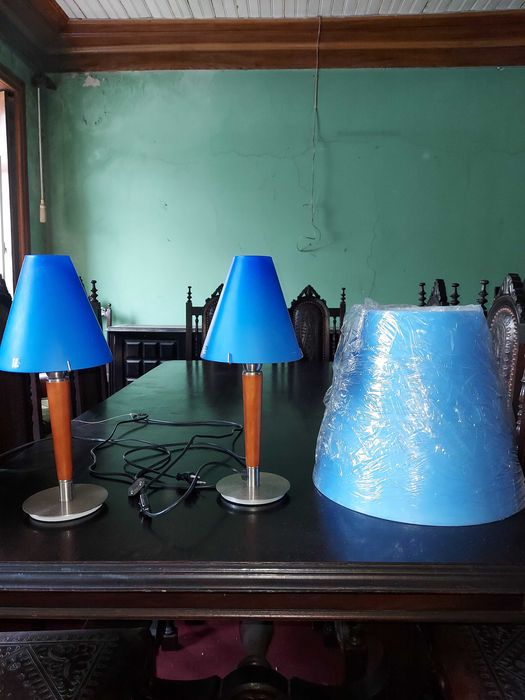 Candeeiros a 15 euros cada em Ovar