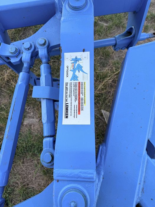 Плуг Lemken Granat 110 (3+1) з регулюваноюшириною захвату(30;35;40)