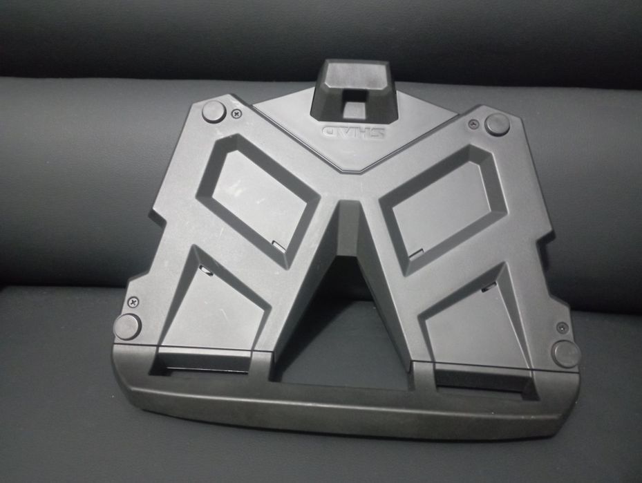Base Shad topcase