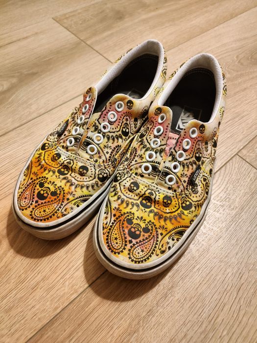 Buty Vans w czaszki