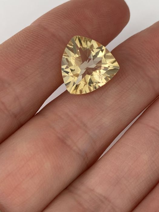 Природний Цитрин 5,7 ct, триалон!