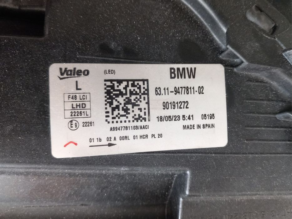 Farol BMW X1 Full LED esquerdo