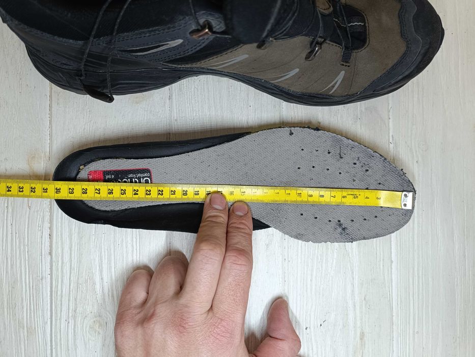 - Salomon X Ultra LTR Gore-tex