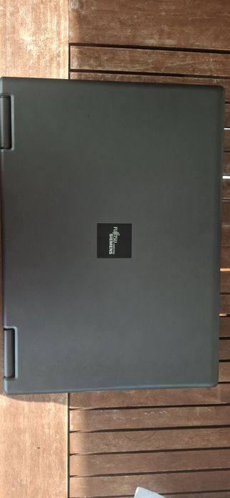 Fujitsu SIEMENS ESPRIMO Mobile V5505