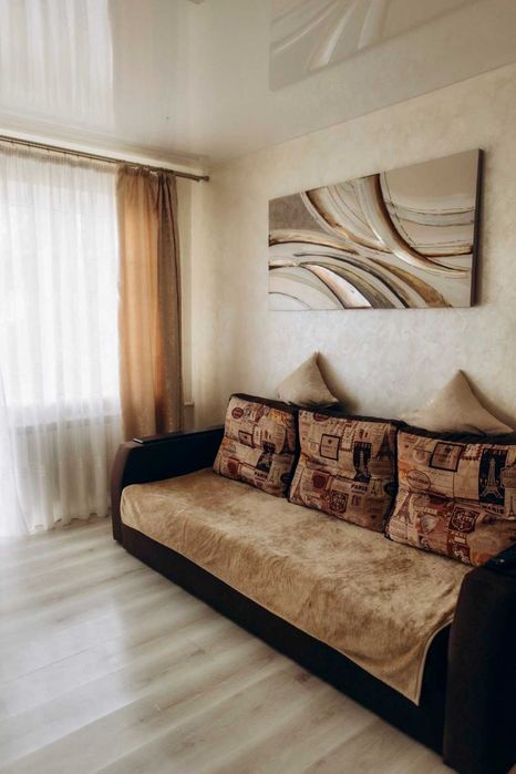 ЦЕНТР 2-кім квартира. вул Качали + Звітні документи