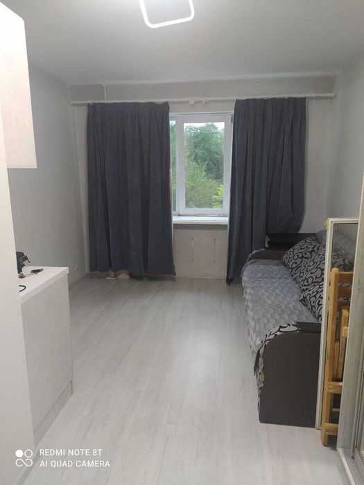 Продам окрему кімнату в гуртожитку з меблями