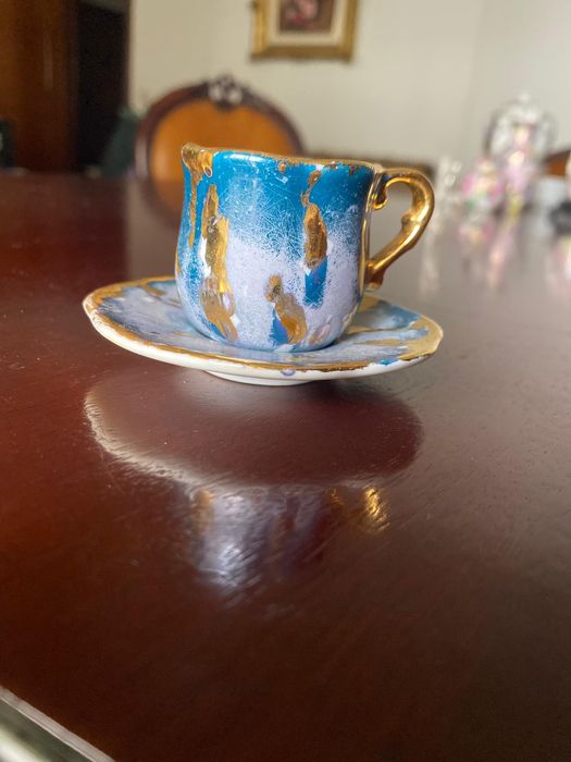 Miniature Cup446906640232632320