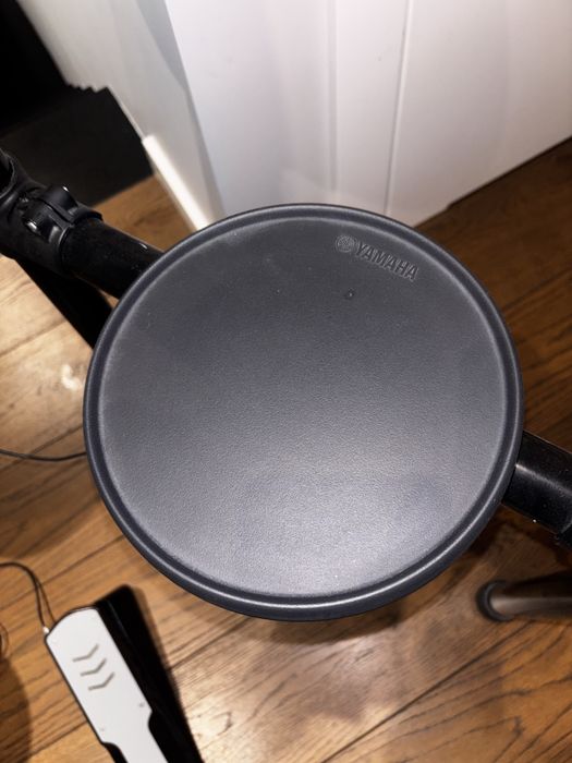 Perkusja Yamaha DTX402K