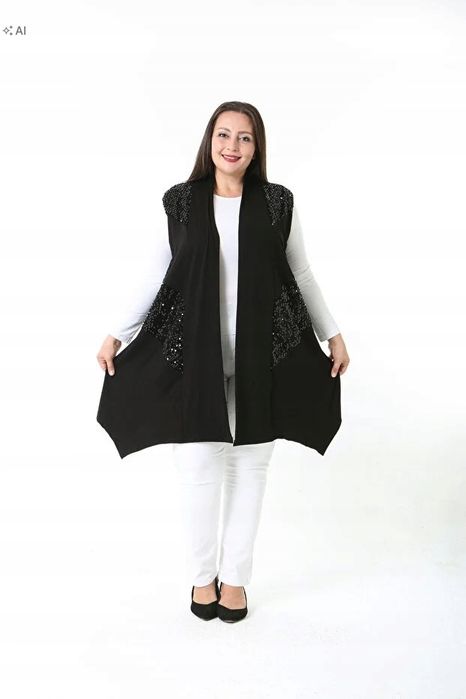 Czarna kamizelka z cekinowymi aplikacjami oversize 46/48 5ia