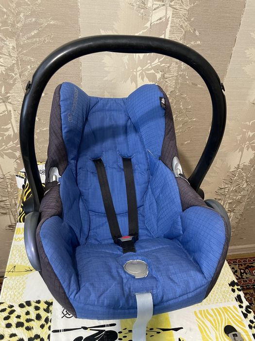 Дитяче  автокрісло Maxi-Cosi