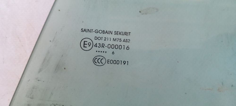Vidro porta frente esquerda PEUGEOT Partner II