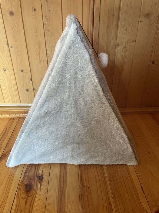 Domek legowisko drapak trójkątny dla kota małego psa nowy składany