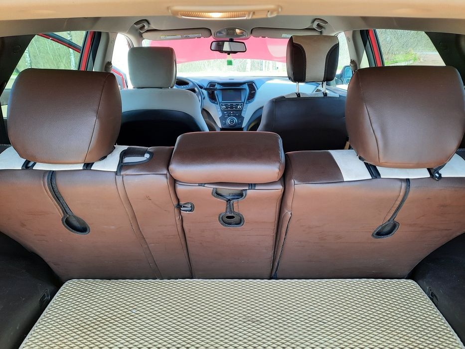 Продаю Hyundai Santa Fe 2016