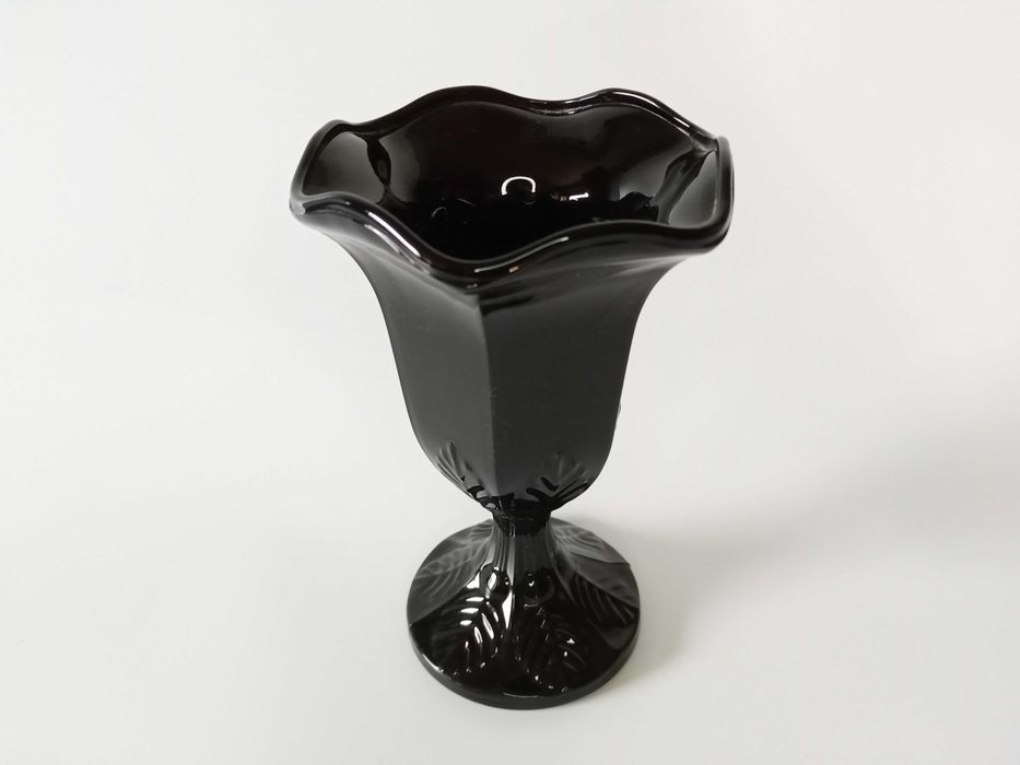 Hialitowy pucharek kielich