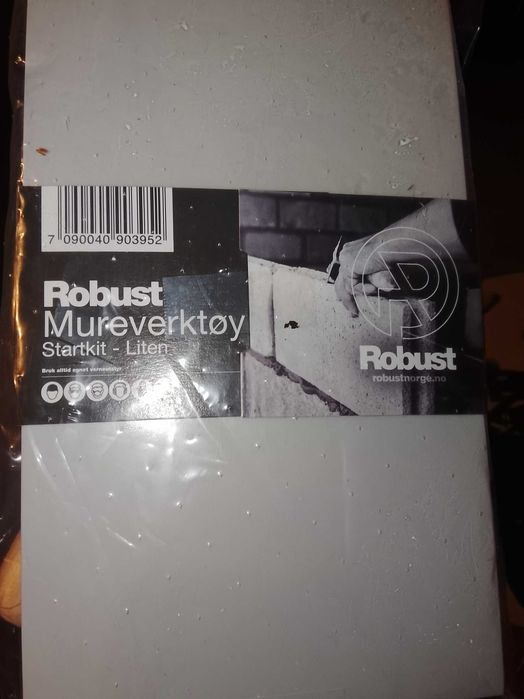 Zestaw narzędzi murarskich Robust – nowy, w opakowaniu