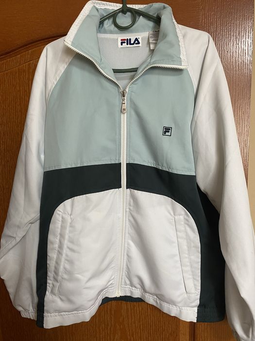 Вітровка Fila, розмір М