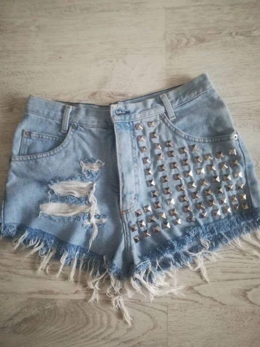 Krótkie spodenki jeansowe cekiny wytarte m L 38