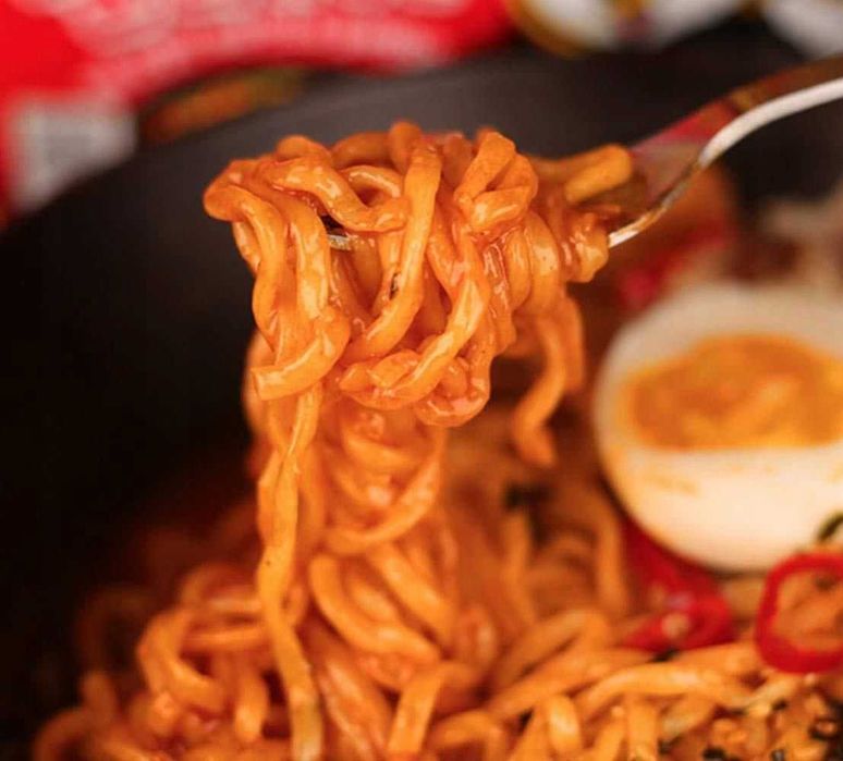Sos Koreański Buldak Samyang Red Extra Spicy 165ml