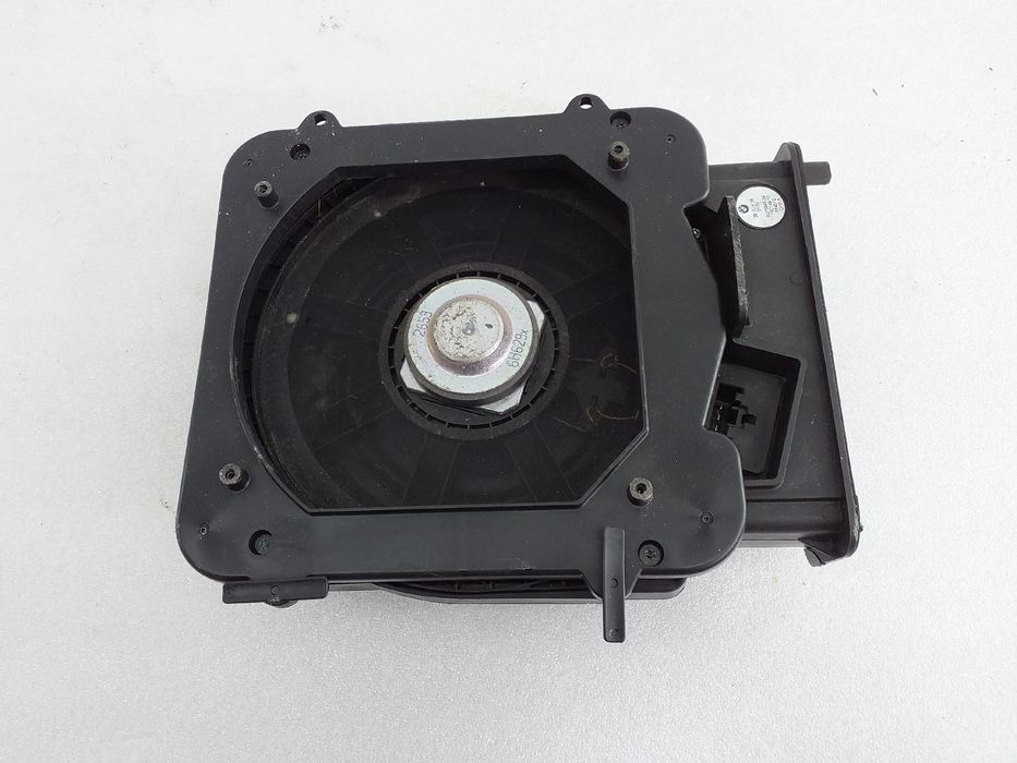 Coluna de som BMW X1 (F48)