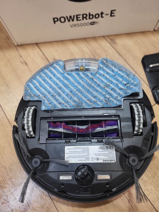 Пилосос Samsung робот