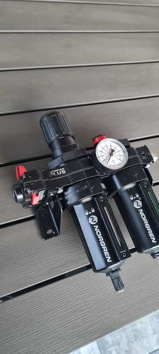 filtr, regulator i smarownicę serii BL64 firmy Norgren