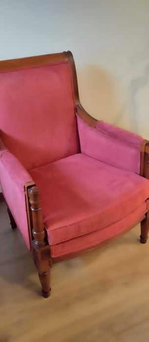 Cadeirão vermelho